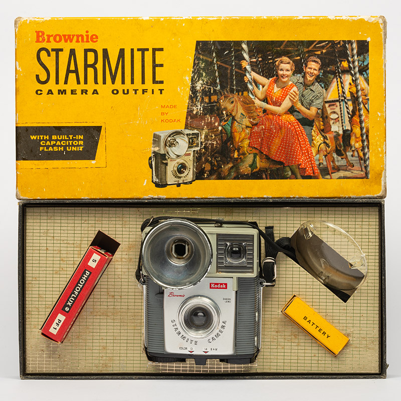 Kodak Brownie Starmite camera scatola